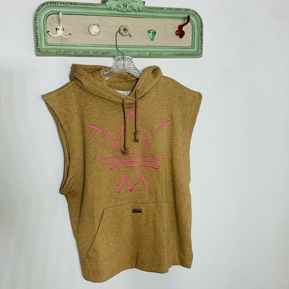Adidas Originals sleeveless hooded tan Women’s R.Y.V. Sweatshirt new w tags